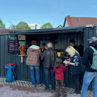 Hexenfeuer 2026 - Betrieb am neuen Verpflegungsstand Hexenfeuer 2026 - Betrieb am neuen Verpflegungsstand