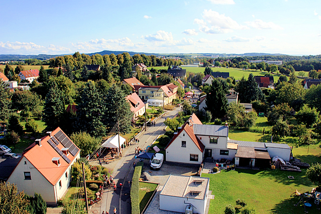 90 Jahre Kriegersiedlung - Straßenfest: Blick von der Drehleiter der FFW Bischofswerda